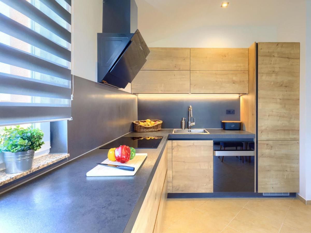 Holiday Home House Eric&Paolo By Interhome プーラ エクステリア 写真