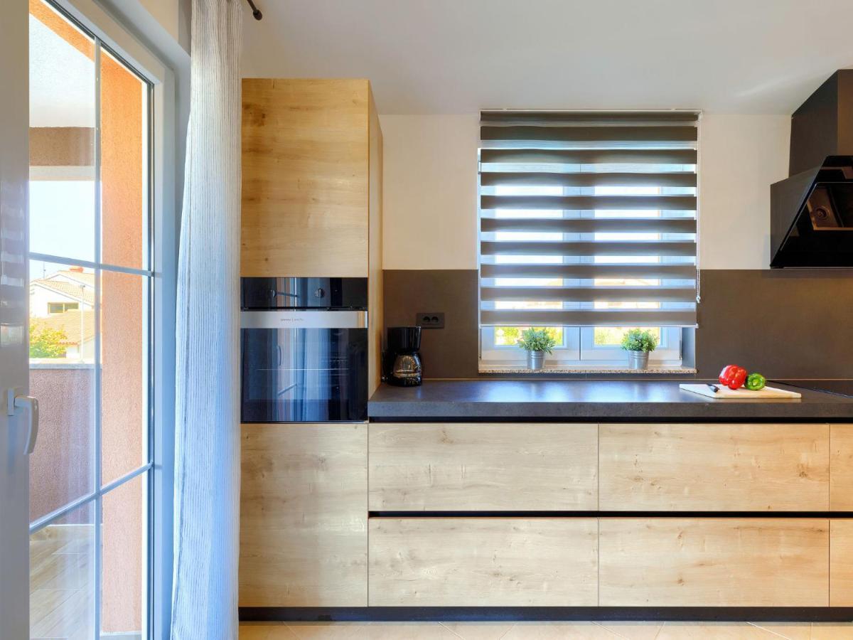 Holiday Home House Eric&Paolo By Interhome プーラ エクステリア 写真