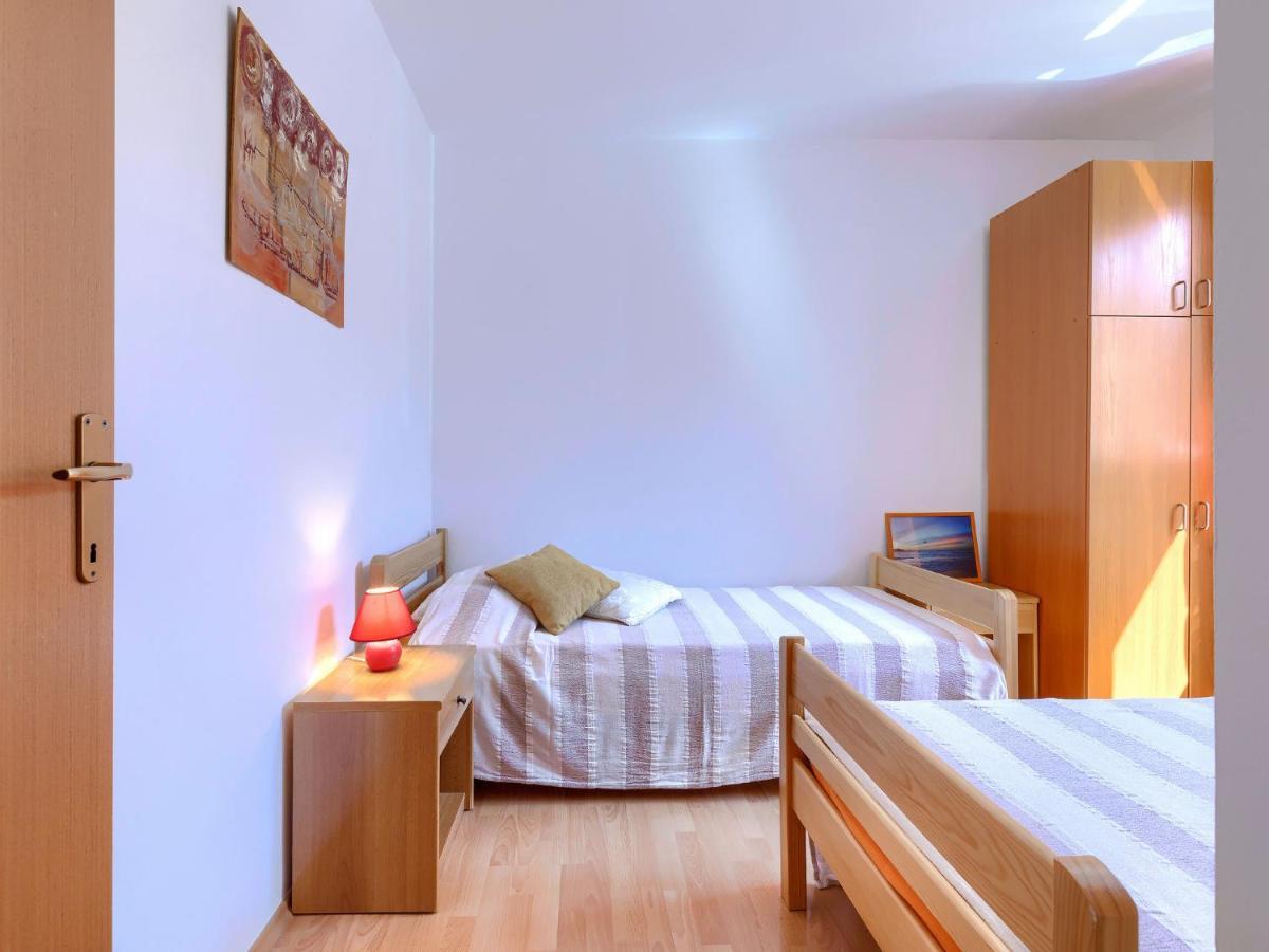 Holiday Home House Eric&Paolo By Interhome プーラ エクステリア 写真